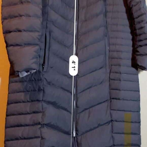 Long down coat - Picture 9 of 10